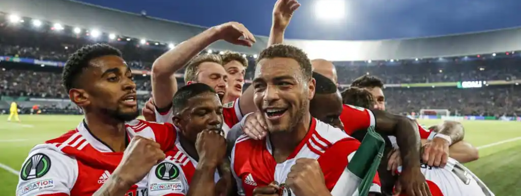 Feyenoord Rotterdam op weg naar zestiende landstitel