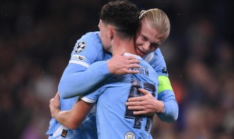 Manchester City trekt het juiste voetbalshirts kopen aan