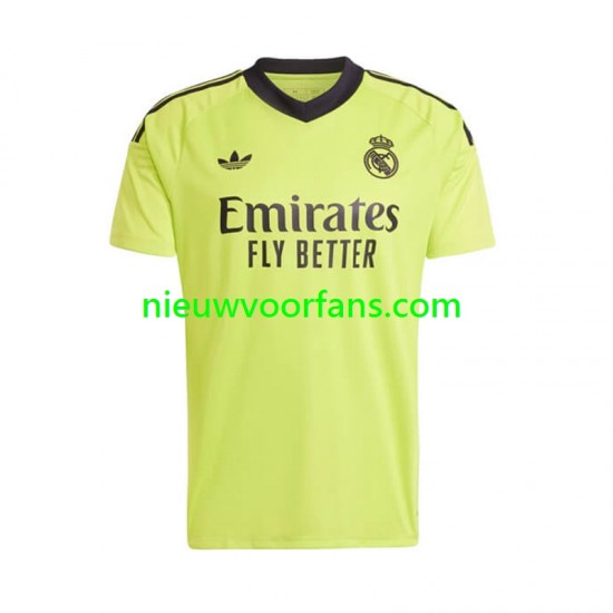 Real Madrid Heren Shirt met Bedrukking Doelman Derde 2024-2025 Korte Mouw