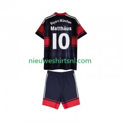FC Bayern München Kind Shirt met Bedrukking Matthas 10 1997 Retro Thuis 1999 Korte Mouw