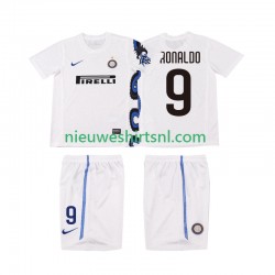 Inter Milan Kind Shirt met Bedrukking Ronaldo 9 Retro Uit 2011 2010 Korte Mouw