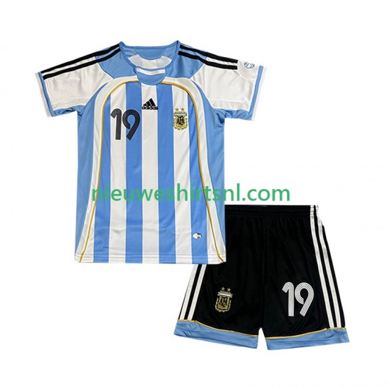 Argentinië Kind Shirt met Bedrukking Lionel Messi 19 Retro Thuis 2006 Korte Mouw