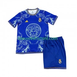 Real Madrid Kind Shirt met Bedrukking Versace Blue Edition Thuis 2024-2025 Korte Mouw