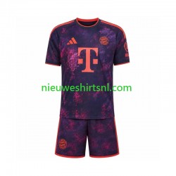 FC Bayern München Kind Shirt met Bedrukking Derde 2026-2027 Korte Mouw FC Bayern München Kind Shirt met Bedrukking Derde 2026-2027 Korte Mouw