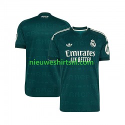 Real Madrid Heren Shirt met Bedrukking Uit 2026-2027 Korte Mouw Real Madrid Heren Shirt met Bedrukking Uit 2026-2027 Korte Mouw