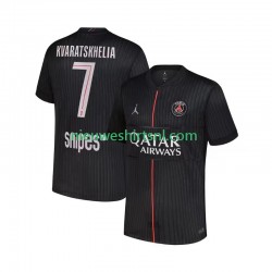 Paris Saint-Germain Heren Shirt met Bedrukking Khvicha Kvaratskhelia 7 Vierde 2025-2026 Korte Mouw