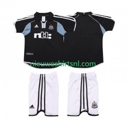 Newcastle United Kind Shirt met Bedrukking 2000 2001 Retro Uit Korte Mouw