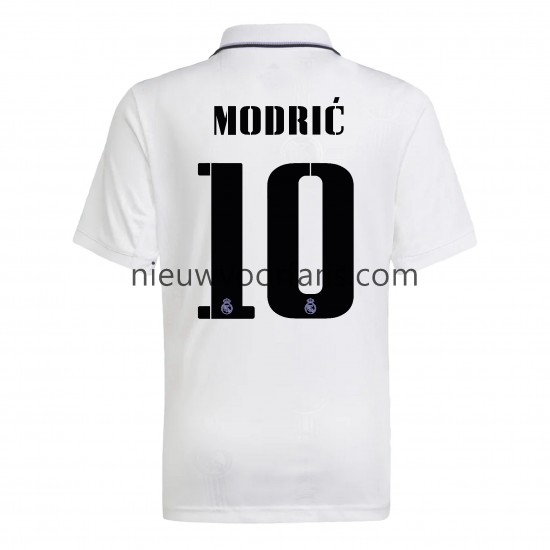 Real Madrid Heren Shirt met Bedrukking Modrić 10 Thuis 2022-2023 Korte Mouw